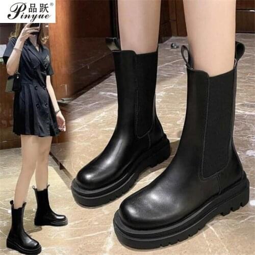 New Luxury Chelsea Boots Women Ankle Boots Chunky Winter Shoes Platform Ankle Boots Slip On Chunky Heel Boot Brand Designer