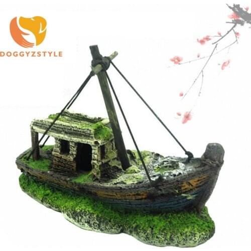 Traditional Style Decoration Pirate Ship Aquarium Landscaping Decoration Fish Tank Landscaping Boat Hollow Resin Wreck Small Net