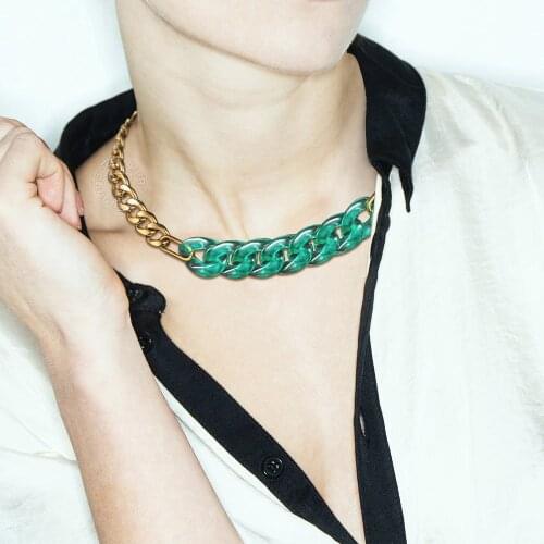 Fashion Green Resin Curb Cuban Link Chain Choker Necklace for Women Girls Stainless Steel Chunky Necklace Adjustable DDN285