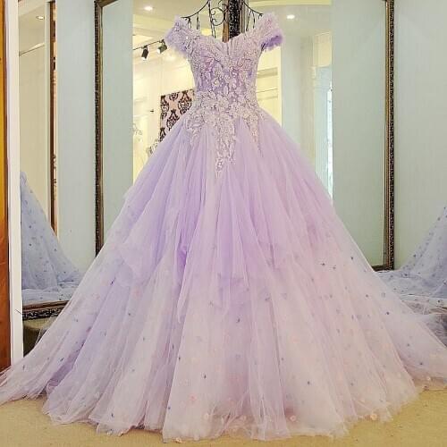 Romantic Lilac Evening Dresses Flower Puffy Long Prom Gowns Double V-neck Floral Lace Formal Party Dress Court Style Women Gowns