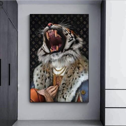 Gorilla Knight And Lion King Funny Animal Canvas Wall Painting Europe Nobility Art Prints Poster Pictures For Living Room Decor