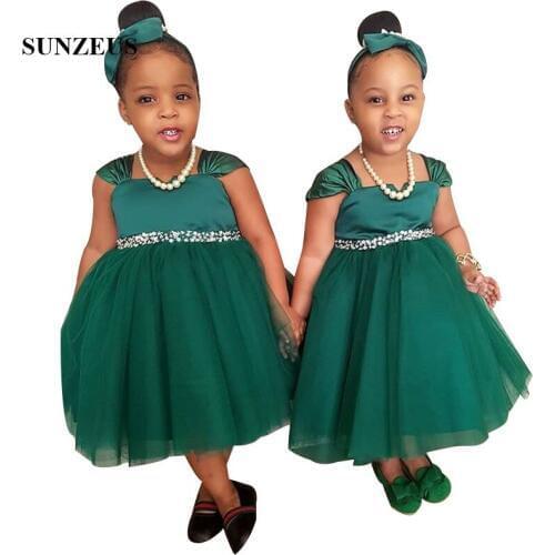African Little Girls Wedding Party Dresses Square Neckline Cap Sleeves Green Flower Girl Dress Tulle