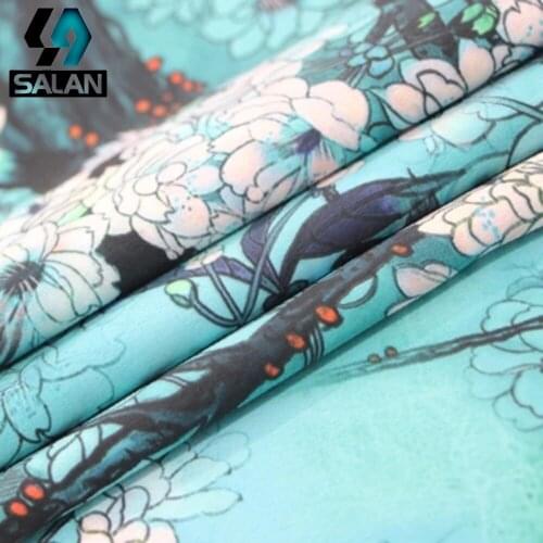 Flowers and flowers pattern imitation silk fabric quality imitation Xiangyun yarn dress cheongsam fabric hand DIY materials