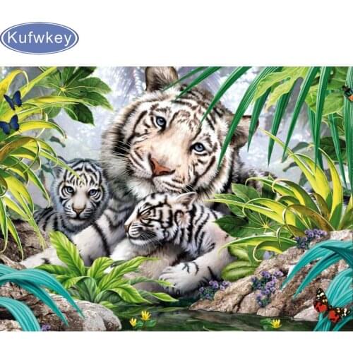 Full square/round 5D DIY diamond painting "white tiger"3D embroidery pattern cross stitch kit mosaic home decor stickers