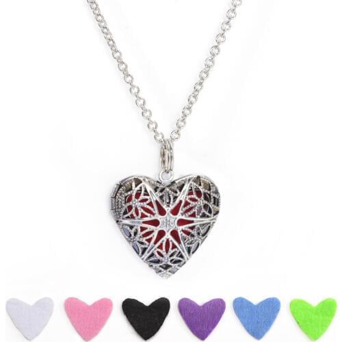 10Pcs Antique Hollow Out Heart Filigree Fragrance Essential&Oil Diffuser Necklace Locket For Aromatherapy Jewelry