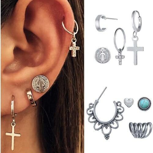 4PCS/Set Boho Ear Clip Heart Shape Vintage Cross Earrings for Women No Pierced Bohemian Ear Clips Fashion Jewelry Accessories