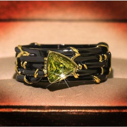 Classic Exaggerated Personality Rings for Women Winding Two-tone Triangle Green Zircon Crystal Wedding Men Rings Jewelry