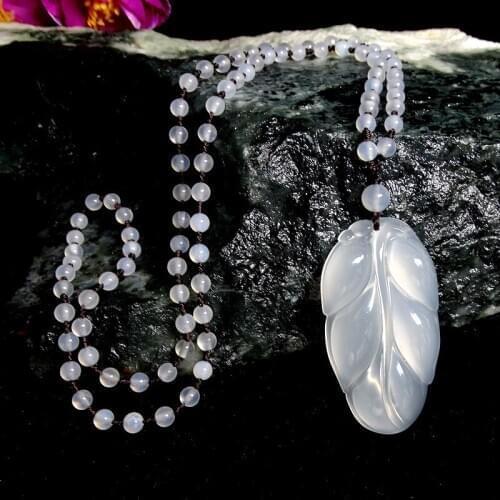 Natural Agate Chinese Chalcedony Leaf Jade Pendant Necklace Charm Jadeite Jewellery Fashion Lucky Man Woman Amulet Gifts