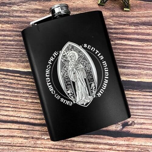Stainless Steel Portable Hip Flask Jug 8 Oz Personality Carved Jesus Pattern Creative Outdoor Carry-on Wine Jug Camping Supplie