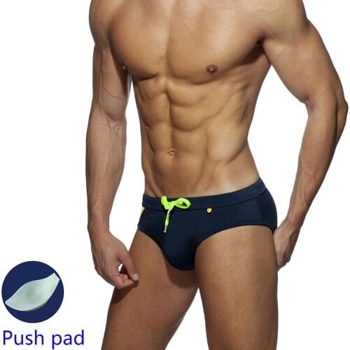 2021 Mens Swimming Trunks Summer Mens Quick-dry Breathable Swimwear Colorblock Swimsuit Sexy Beach Swimming Pool Surf Shorts