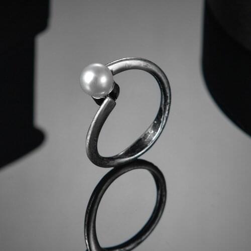 Luxury Wedding Engagement Ring Anniversary Party Gifts Simulated Pearl Rings for Women Geometric Finger Jewelry Fashion