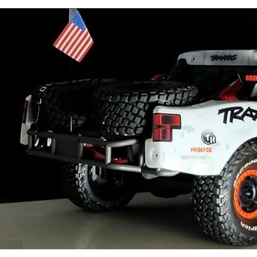 1/10 Scale Remote Control Car Model Simulated Climbing Car Short Card Simulated Antenna Signal Line National Flag RC Car Model
