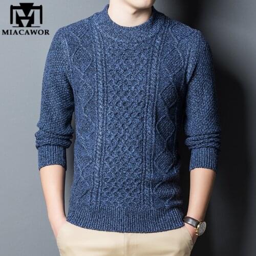 New Top Quality Sweater Men Solid Color Vintage Winter Sweater Warm Knitted Pullover Slim Fit Pull Homme Men Clothing Y317