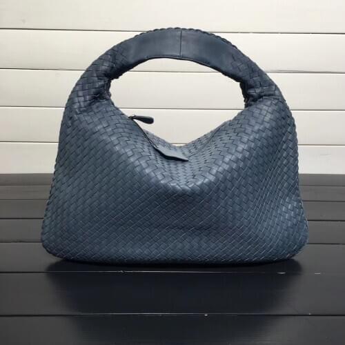 ISHARES Women's Business Bags