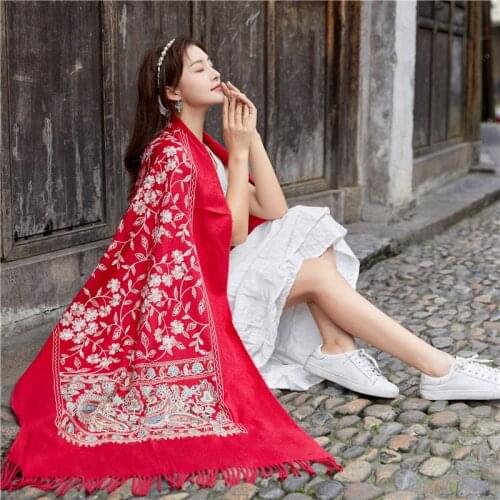 Autumn Warm Shawl Embroidery Imitation Cashmere Scarf Wrap Women Pashmina Tassels Echarpes Muslim hijab Oversize Cape Chal