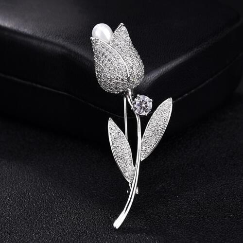Free Shipping Hot Sale Shining Temperament Rose Flower With Simulated Pearl Brooch
