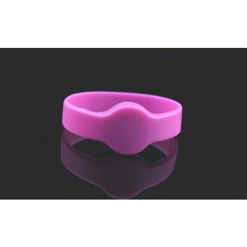 Hot sale 500pcs 125Khz RFID Wristband Silicone Bracelet EM4100 Waterproof Proximity Watch Type with Customized Design