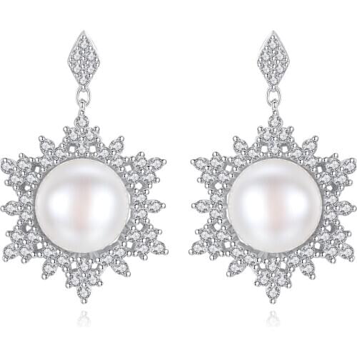 MetJakt S925 Sterling Silver Snowflake Shape Freshwater Pearl Elegant Ladies Earrings