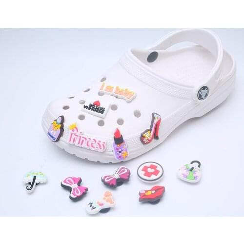 Novelty Single Sale 1pc PVC Game Shoe Charms Shoe Accessories Shoe Decoration for Croc JIBZ/ Wristbands Kids Party Xmas Hot Sale