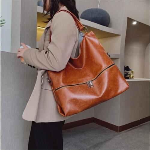 Diinovivo Women's Large Clutches