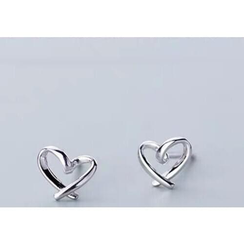Fashion Silver Color Stud Earrings For Women Simple Heart Trendy Jewelry Accessories Korean Heart Earrings Wedding Jewelry