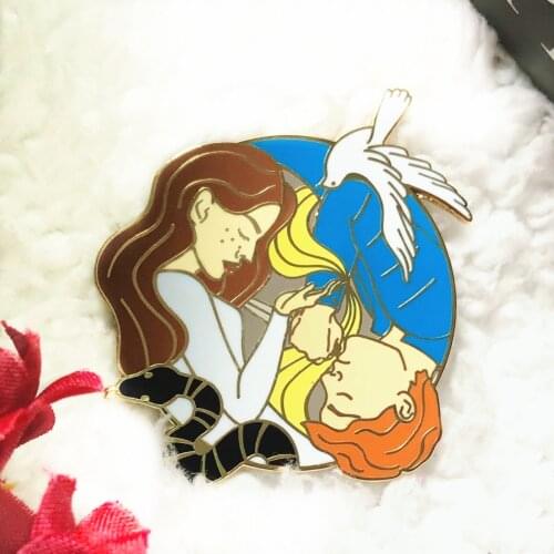 Shelby Mahurins Hard Enamel Pin Hug Sleep Lovers Golden Metal Brooch Cartoon Serpent and Dove Animal Badge Accessories