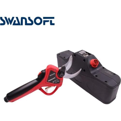 Electric progressive pruning shear with finger protection