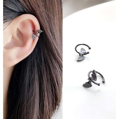 2020 Trend Earrings for Women Black Bat No Pierced Simple Ear Clip Hip Hop Gothic Mens Ear Bone Clip Fashion Halloween Earring
