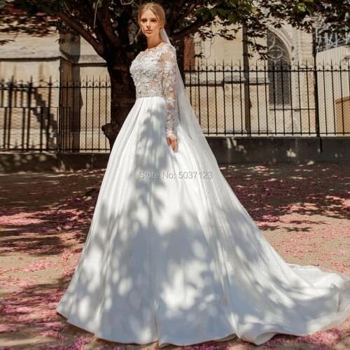 A Line Long Sleeves Wedding Dresses Vestido De Noiva O Neck Lace Appliques Open Back Court Train Bridal Gowns for Bride
