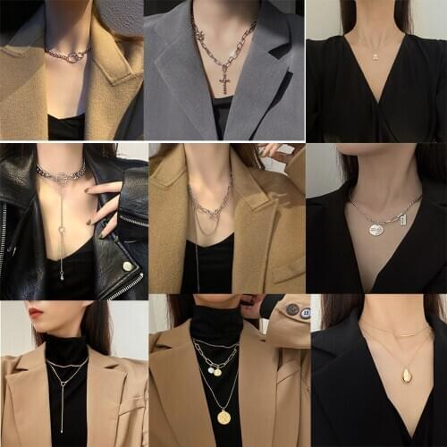 Vintage Multilayer Choker Necklace Women Gold Color Beads Moon Star Collier Femme Chain Punk Pendant Necklaces Collar Jewelry