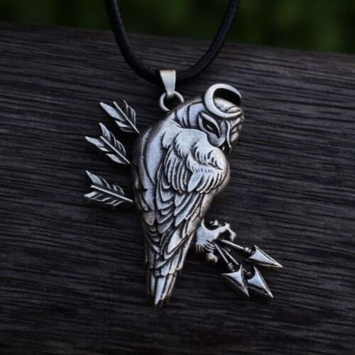 Raven Wiccan Jewelry Triple Moon Goddess Pendant Necklace for Animal With Gift Gothic Crow