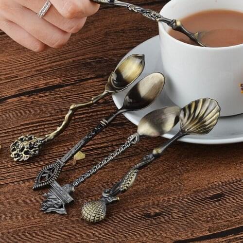 5pcs/set Vintage Royal Coffee Spoon Bronze Carved Small Coffee Tea Ice Cream Set Spoon Flatware Cutlery Kitchen Dining Bar Tools