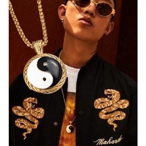 Gold Chinese Tai Chi Gossip Banish Bad Luck Charm Necklace Stainless Steel Yin Yang Tai chi Charm Pendant Necklace Jewelry