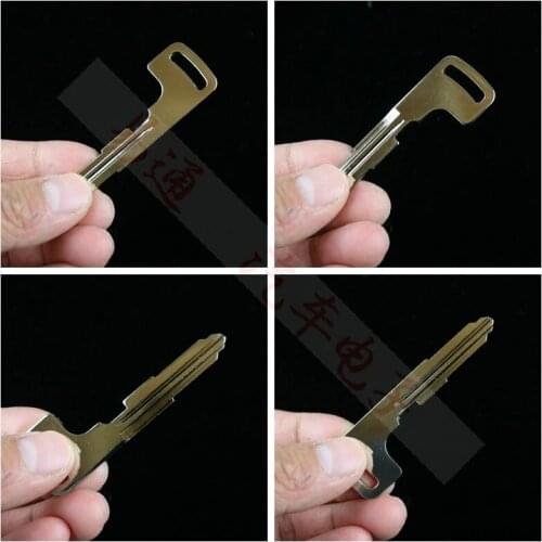 Smart card small key For MITSUBISHI Outlander EX Flip Key Key Blade mechanical emergency small key
