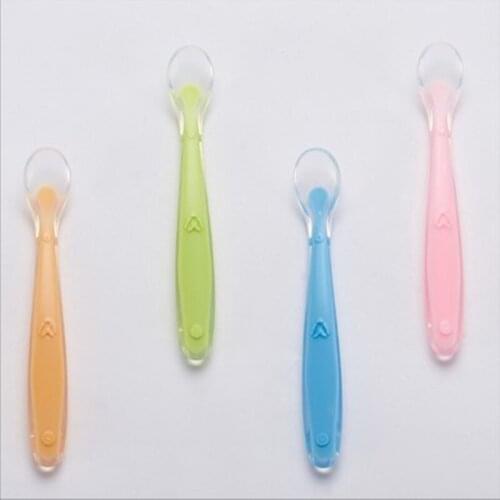 Baby Soft Silicone Spoon Candy Color Temperature Sensing Spoon Children Food Baby Feeding Dishes Feeder Appliance