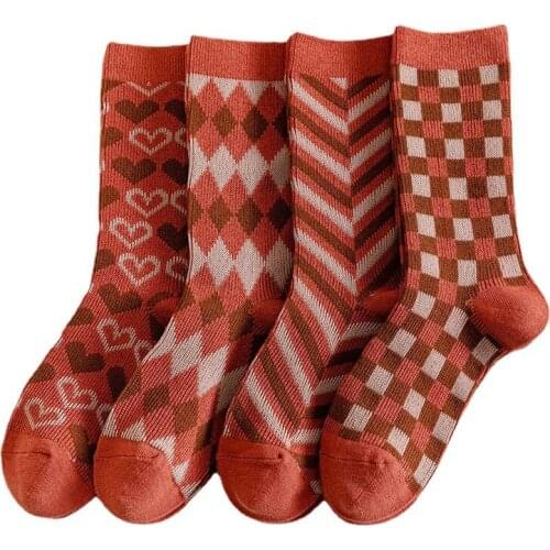 Winter Socks Female Ins Vintage Green Tube Socks Long Cotton socks Calcetas a Rayas Calcetines Tobilleros Mujer Womens Socks