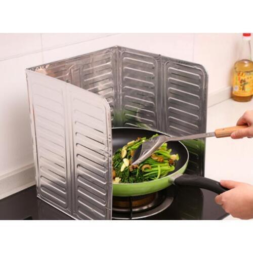 1PC Kitchen Gadgets Oil Splatter Screens Aluminium Foil Plate Gas Stove Splash Proof Baffle Home Kitchen Cooking Tools OK 0675