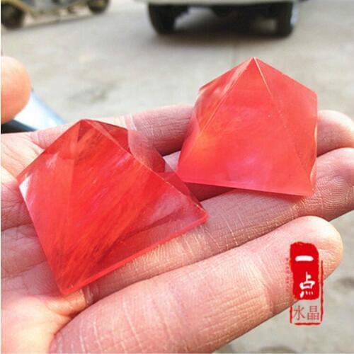 Red crystal pyramid decoration energy crystal apotropaic fortune 28MM--35MM