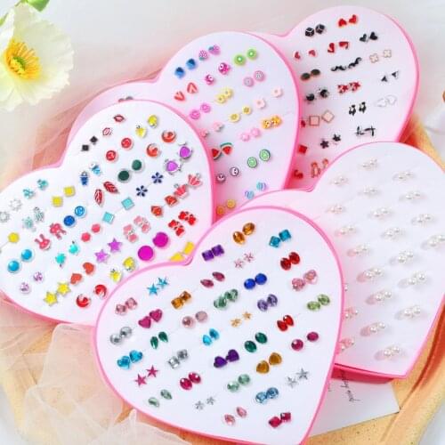 New Arrival 2021 36Pairs/Set Geometric Star Flower Metal Crystal Pearls Stud Earrings For Women Girls Exhibitions Trend Jewelry