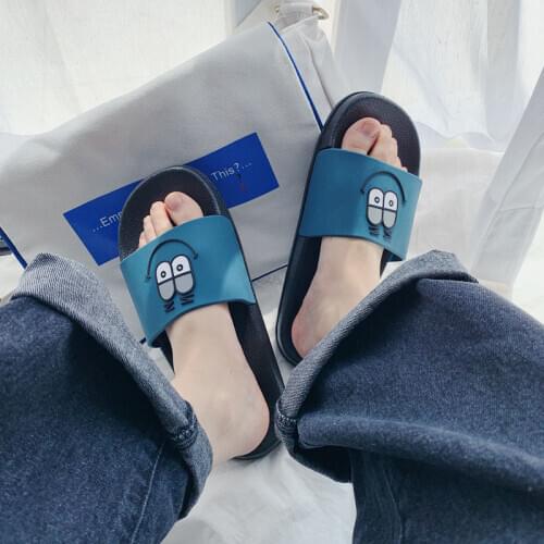 Ins trend slippers male Korean version of students outside wearing net red fashion mens casual slippers female couple slippers