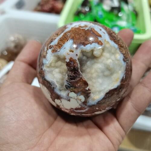 Natural White Magnesite Quartz Stone Crystal Sphere50mm-80mm 1pc