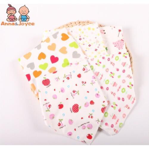 5Pc/lot 0-1 Years Baby 100% Cotton Fashion Soft Unisex Solid Comfortable Character Pattern Bibs
