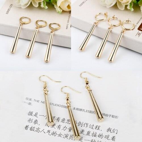 Hot-selling Anime One Piece Earrings Ear Clips Earrings Rose Gold Ear Hook Plastic Cosplay Small Jewelry