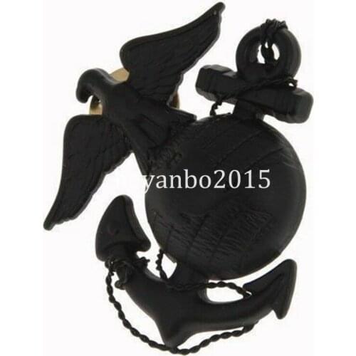 WWII WW2 USMC OFFICER EGA BARRACKS METAL HAT BADGE Colour BLACK
