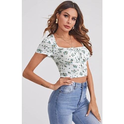 Floral Print Short Sleeve Slim Fit Summer Tie Front Square Neck Crop Tee
