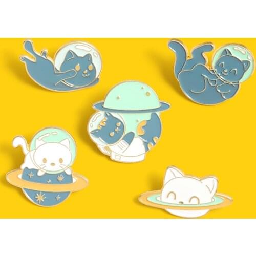 Astronaut Starry Sky Cats Enamel Pins Custom Explore Travel In Space Universe Brooches Shirt Lapel Badge Bag Animal Jewelry Gift