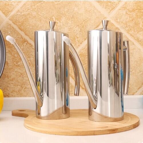 1000ml Olive Oil Dispenser Stainless Steel Olive Oil Bottle Sauce Seasoning Batcher Can Pots Oil Container Kitchen Cooking Tool