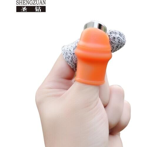 Hand picking vegetable fruit Zanthoxylum bungeanum portable tools to send protective fingertips