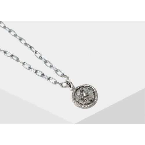 Amorita boutique 925 Beauty head round card design vintage necklaces