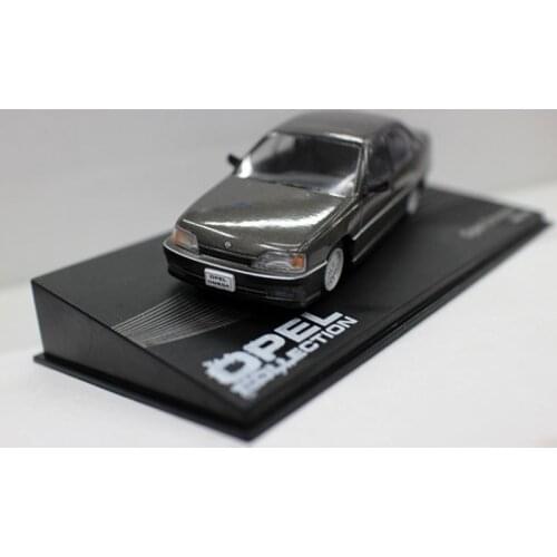 Diecast 1/43 Alloy Car Model OPEL OMEGA Classic Nostalgic Decoration Metal Model Cars Toy Collection Display Gift